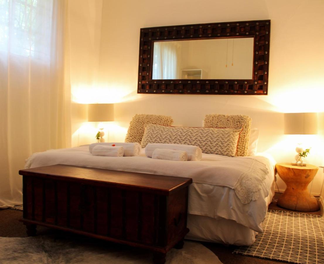 Alluring Self Catering 2 Bedroom Villa At Bokmakierie Villas Виндхук Экстерьер фото